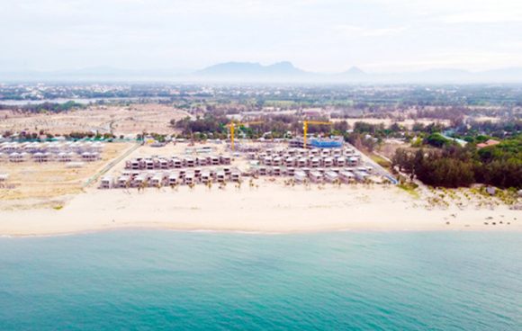 Shantira Beach Resort & Spa hiện có tiến độ xây dựng tốt với năng suất 7 ngày/sàn.